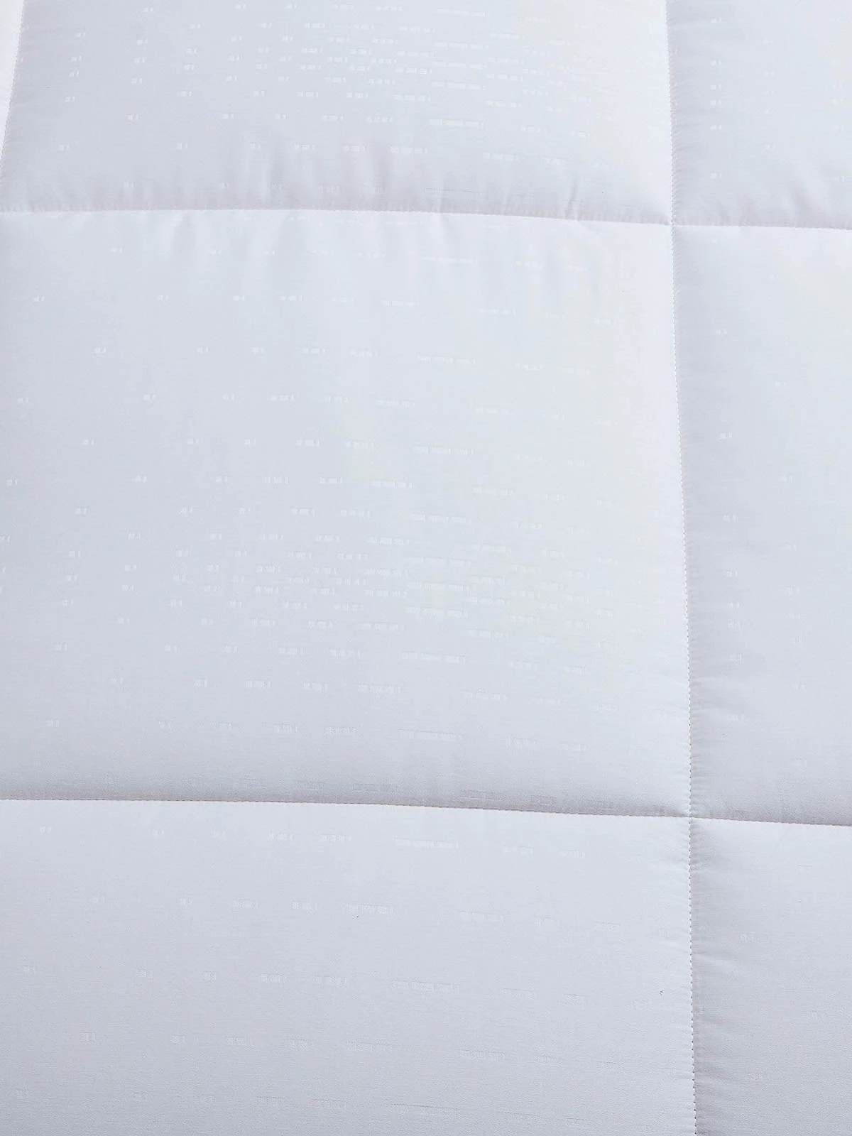 Solid White Cotton Filled Warm Duvet Insert 3 Solid White Cotton Filled Warm Duvet Insert - Image 2