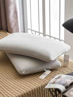 Medium/Low- Loft Memory Foam Pillow