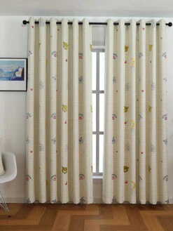 Beina Bear Curtain