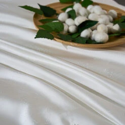 Mulberry Silk TENCEL™ All Season Duvet Insert 21 Mulberry Silk TENCEL™ All Season Duvet Insert -qbedding store DSC00645