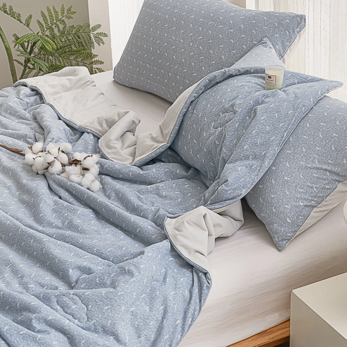 Lithe Leaf Cotton Light Comforter 9 Lithe Leaf Cotton Light Comforter - Image 7