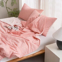 Lithe Cherry Cotton Light Comforter -qbedding store DSC01102