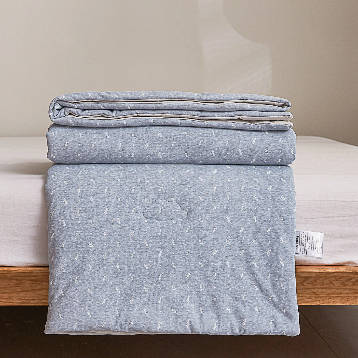 Lithe Leaf Cotton Light Comforter 5 Lithe Leaf Cotton Light Comforter - Image 3