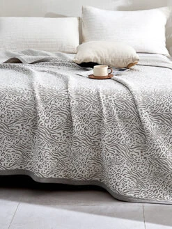 Cruise Cotton Knitted Summer Blanket