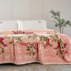 Amaya Ultra Soft Fleece Winter Blanket (Queen Size) -qbedding store DSC02543