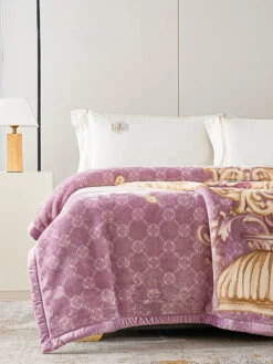 Lavena Ultra Soft Fleece Winter Blanket (Queen Size)