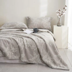 Cotton Jacquard Soybean Fiber Light Comforter Set -qbedding store DSC04132