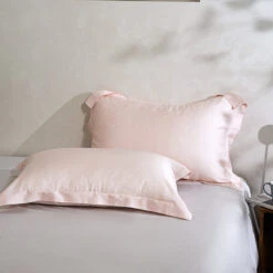 Dreamy Pink Tencel™ Jacquard Pillow Sham X2P -qbedding store DSC04750 42891d17 32b3 469e 93f3 4a100b594e47