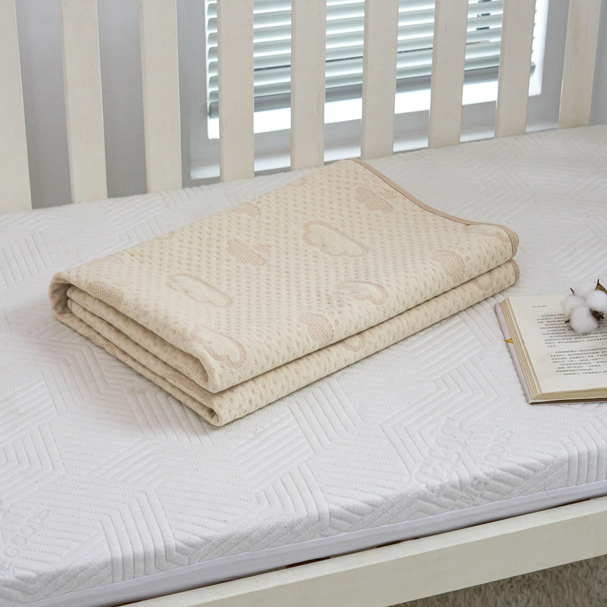 Dream Cloud Cotton Baby Sheet Protector 7 Dream Cloud Cotton Baby Sheet Protector - Image 5