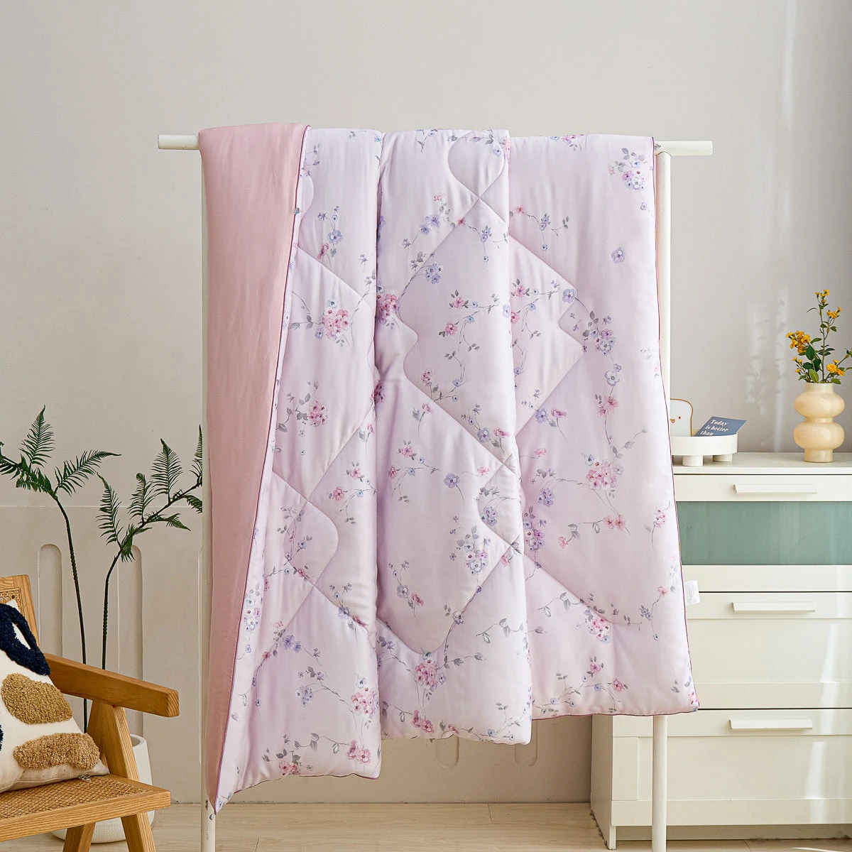 Miriam Floral TENCEL™ Lyocell All Season Comforter 6 Miriam Floral TENCEL™ Lyocell All Season Comforter - Image 4