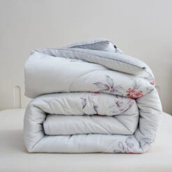 Noor Floral TENCEL™ Lyocell All Season Comforter 25 Noor Floral TENCEL™ Lyocell All Season Comforter -qbedding store Noor Tencel All Season Comforter 13