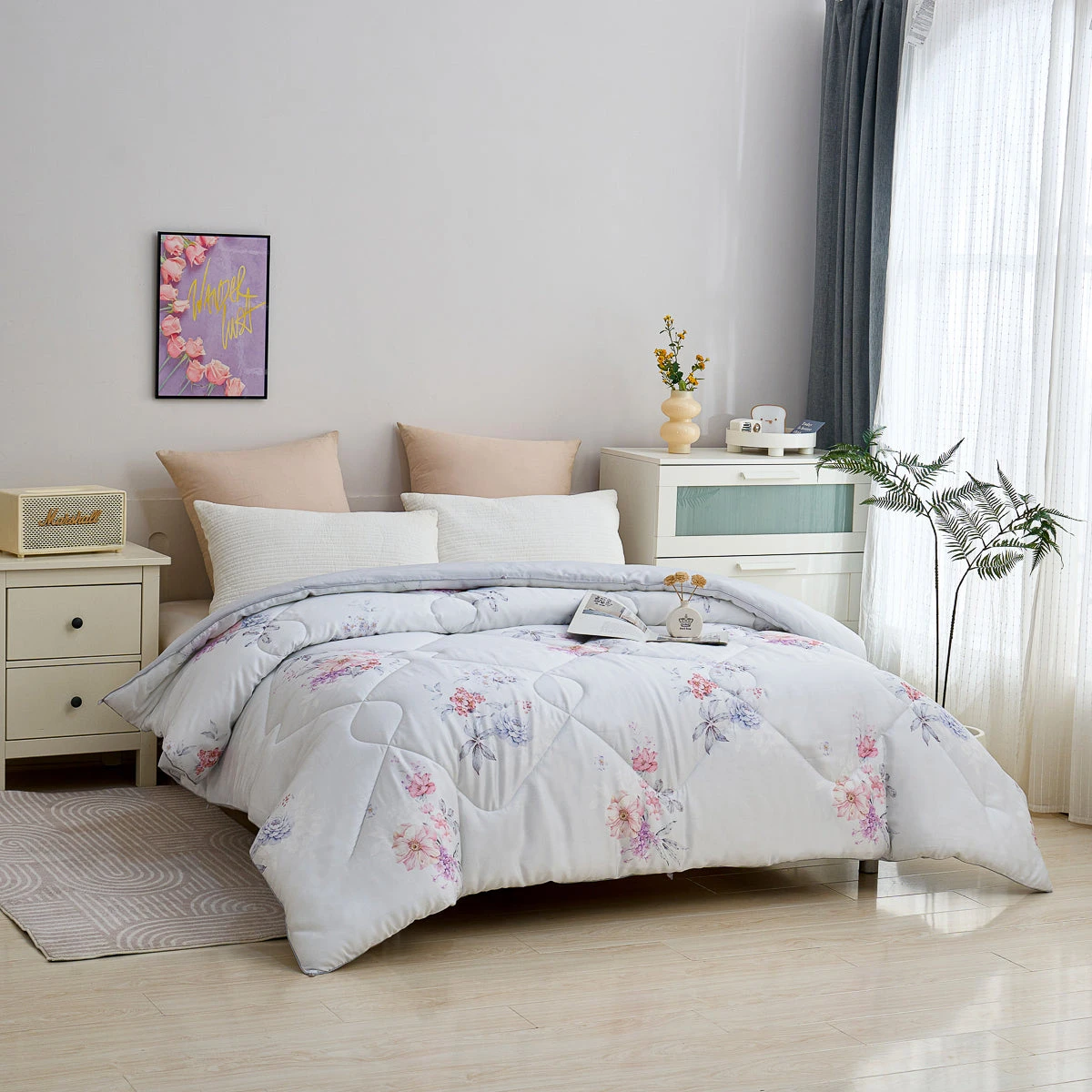 Noor Floral TENCEL™ Lyocell All Season Comforter 5 Noor Floral TENCEL™ Lyocell All Season Comforter - Image 3