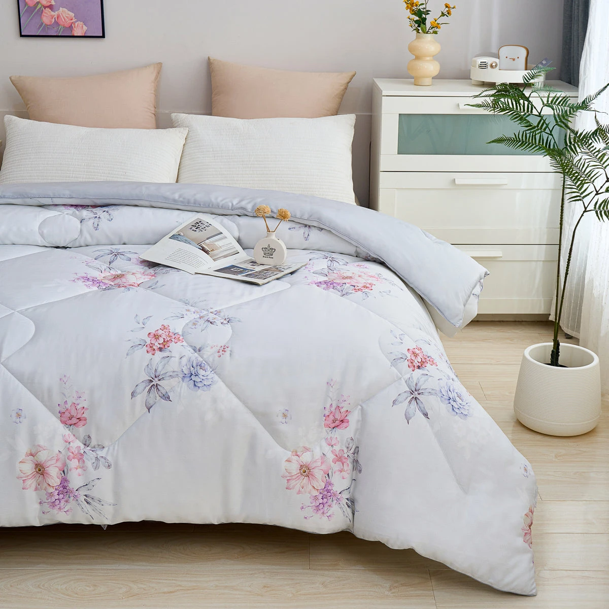 Noor Floral TENCEL™ Lyocell All Season Comforter 9 Noor Floral TENCEL™ Lyocell All Season Comforter - Image 7