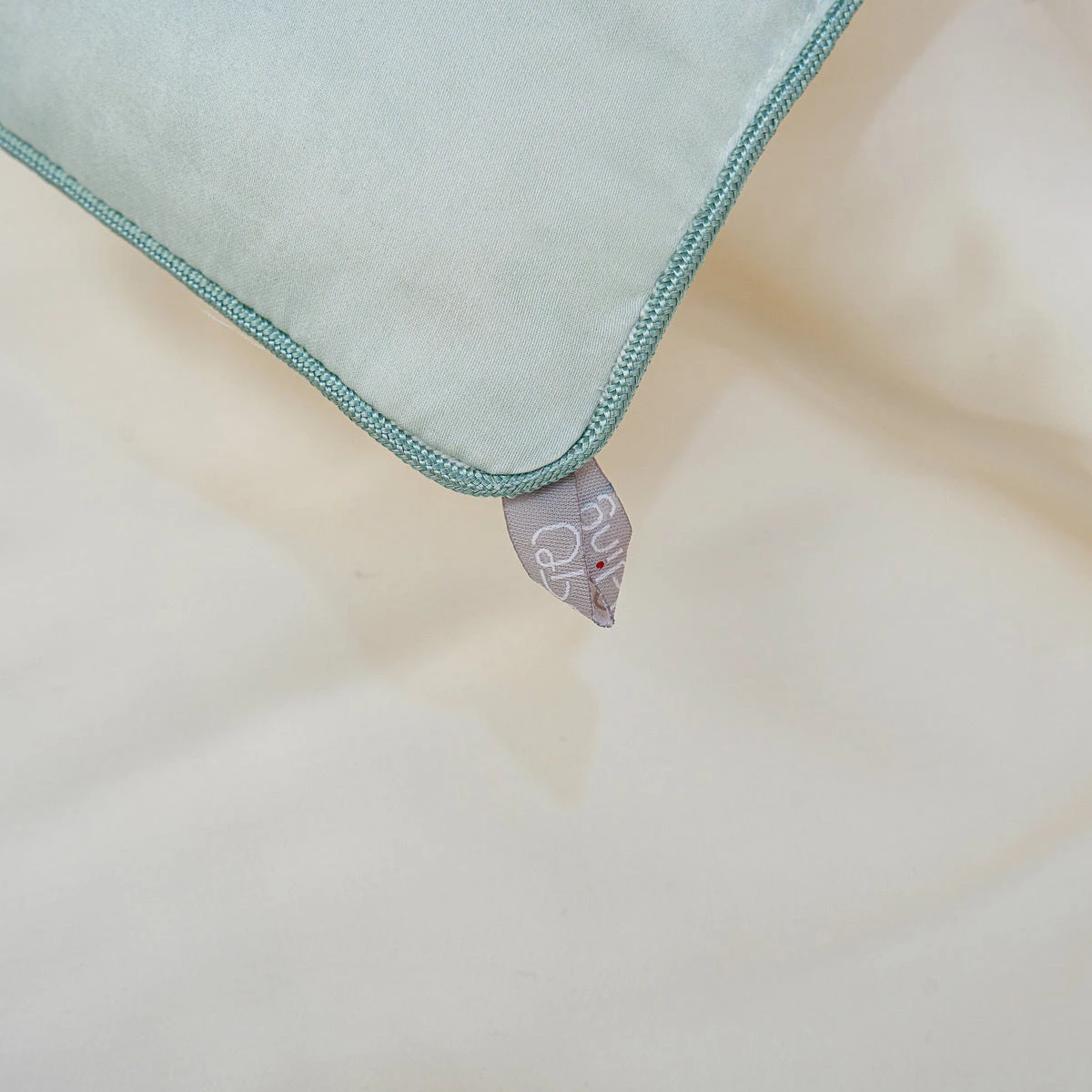 Orabe Floral TENCEL™ Lyocell All Season Comforter 12 Orabe Floral TENCEL™ Lyocell All Season Comforter - Image 10