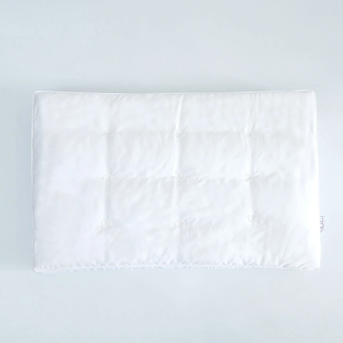 PiloMio® Soft & Lofty Silk Pillow 5 PiloMio® Soft & Lofty Silk Pillow - Image 4