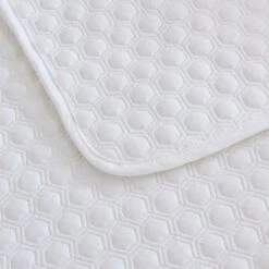Solid White Quilted Cotton Mattress Topper 17 Solid White Quilted Cotton Mattress Topper -qbedding store Solid White Quilted Cotton Mattress Topper 7