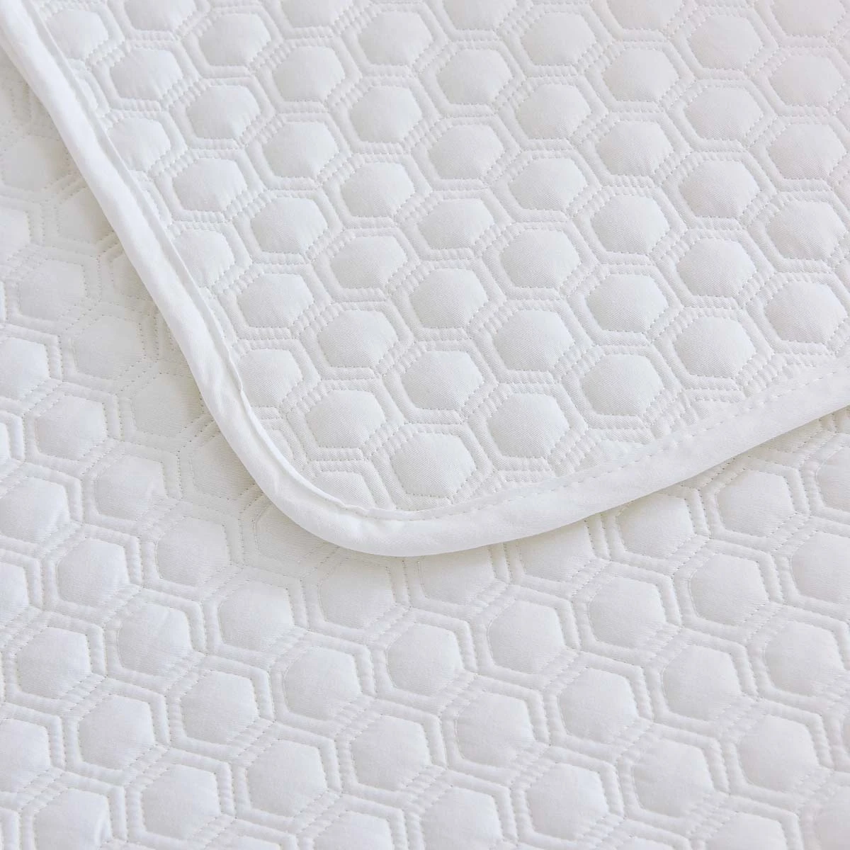 Solid White Quilted Cotton Mattress Topper 10 Solid White Quilted Cotton Mattress Topper - Image 8
