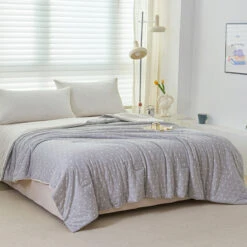 Lithe Polka Dot Cotton Light Comforter -qbedding store Y00 1505