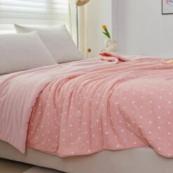 Lithe Polka Dot Cotton Light Comforter -qbedding store Y00 1518