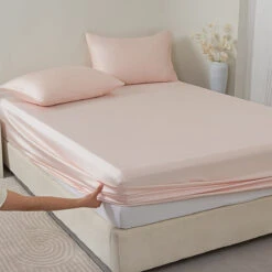 Dreamy Pink Tencel™ Fitted Sheet -qbedding store Y00 8865